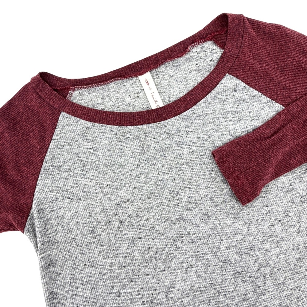 Vanilla Bay Raglan Top Womens Med/Large Grey Burgundy Excellent Ribbed Knit Tee